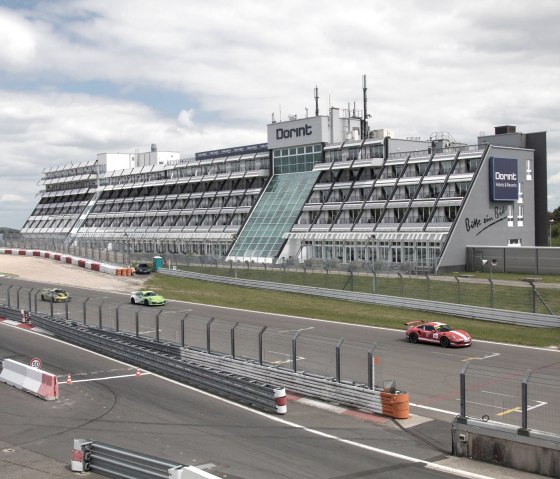 Ansicht Hotel Rennstrecke, © Dorint · Am Nürburgring · Hocheifel