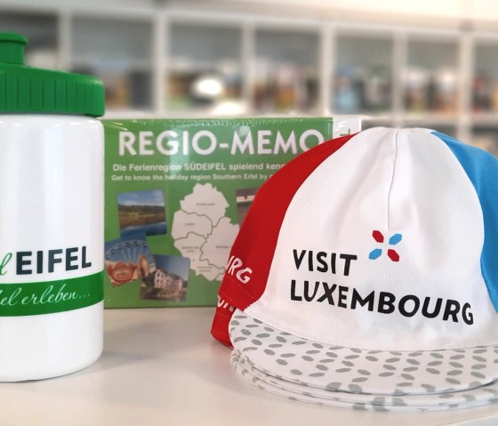 Deutsch Luxemburgische Touristinfo Merchandising, © Eifel Tourismus GmbH