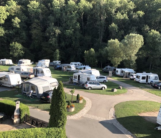 Südeifel Camping Platz, © Anna Carina Krebs, Felsenland Südeifel Tourismus GmbH