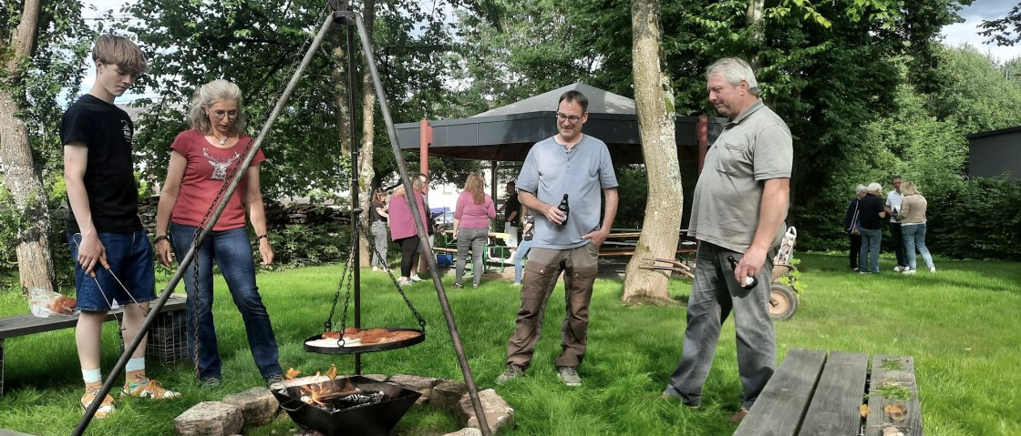 Grillen im Wohnprojekt, © Eifel Tourismus GmbH