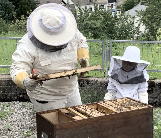 Kerstin Es Sebti mit einer ihrer Töchter., © Familie Es Sebti