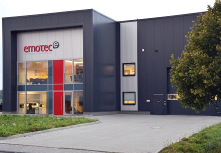 Firmengebäude, © Emotec GmbH &amp; Co. KG