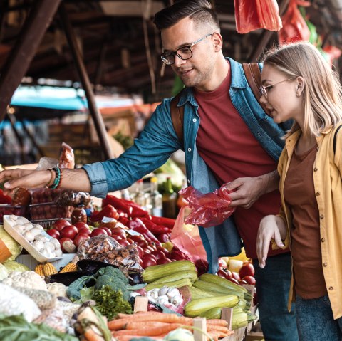 Markt, © Adobe Stock / PointImages