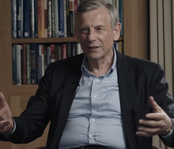 Screenshot aus Video über Prof. Dr. Hermann Simon, © Werbeagentur Meid Meid