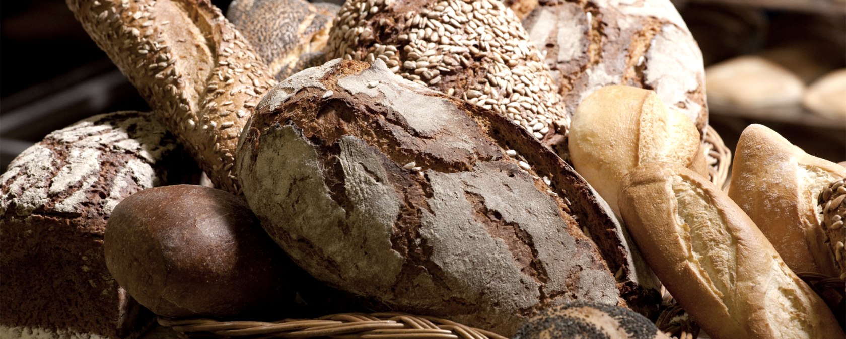 Bäcker-Brote, © Adobe Stock / travelguide 